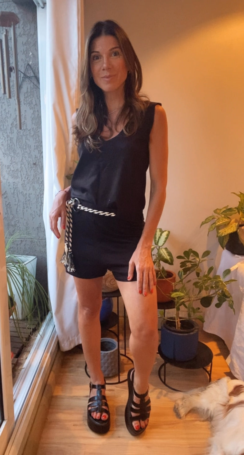 CONJUNTO TRICOT SHORTS E REGATA BLACK