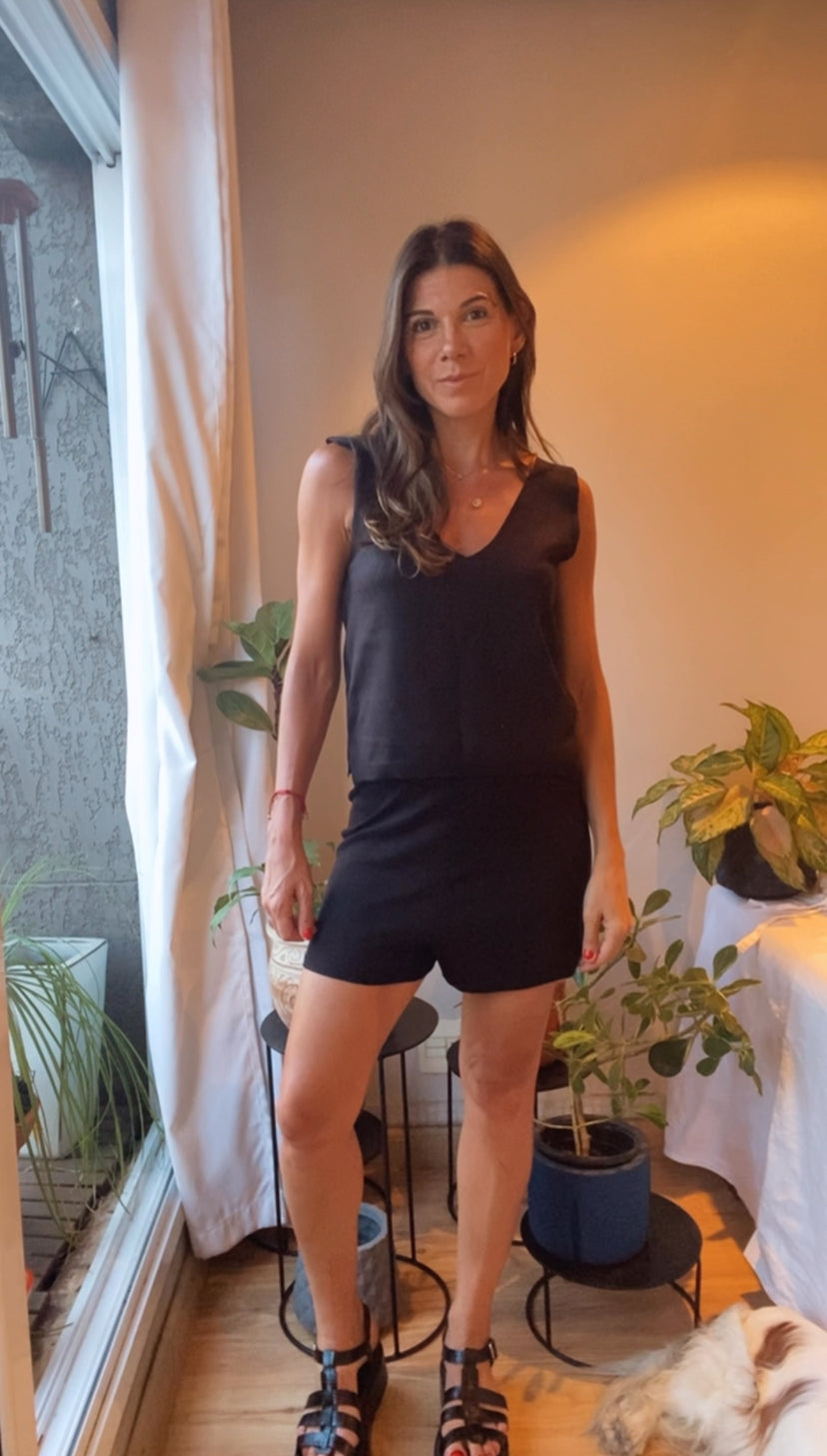 CONJUNTO TRICOT SHORTS E REGATA BLACK