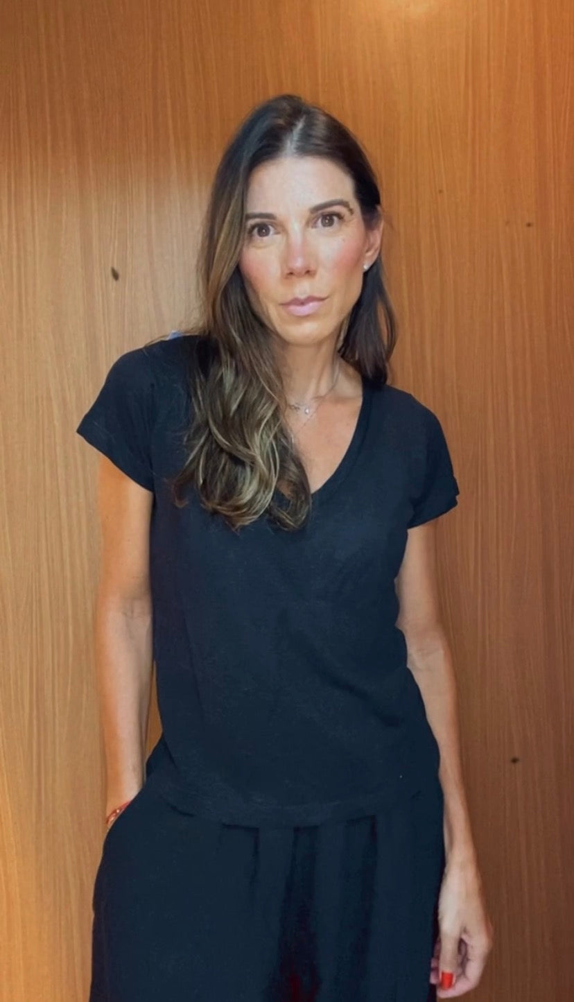 CAMISETA BASIC LINHO BLACK