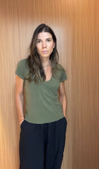 CAMISETA BASIC LINHO GREEN