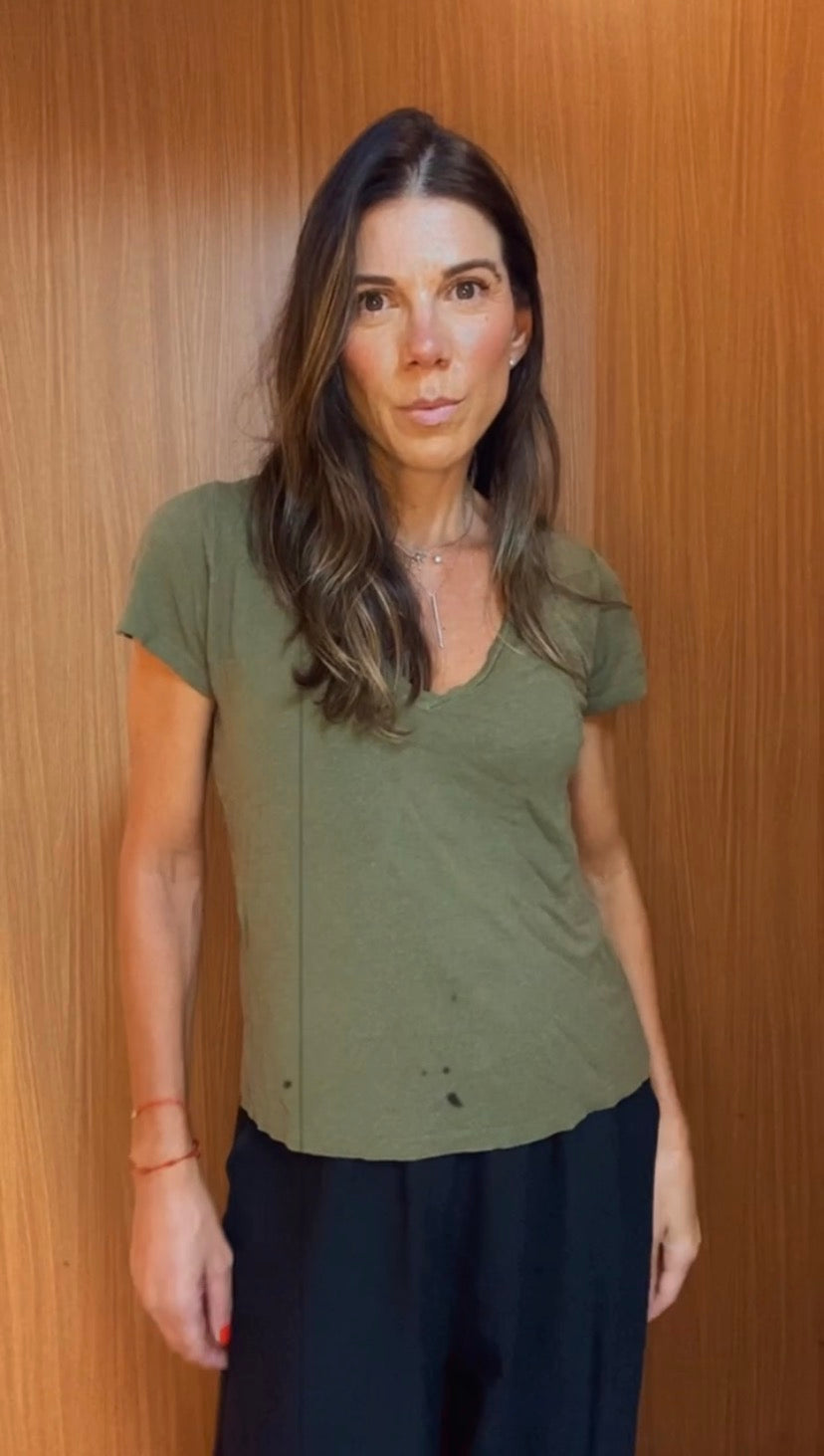 CAMISETA BASIC LINHO GREEN